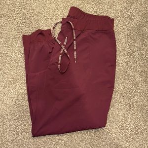 Med Couture Peaches Women’s Seamed Jogger Pant - Wine